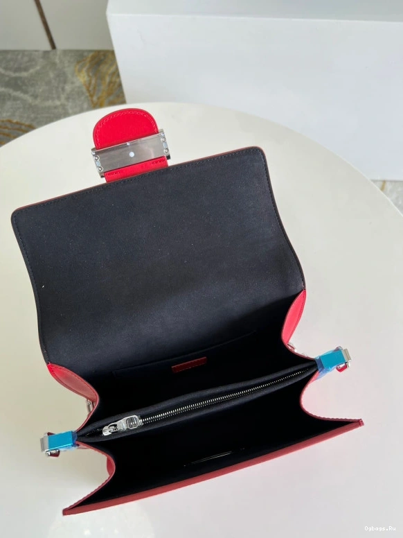 VUITTON LOUIS MM DAUPHINE 0510